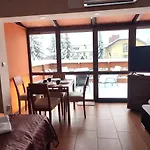 Wieczorek Goscinne Caloroczne Jacuzzi Ogrodowe Ubytování v soukromí *