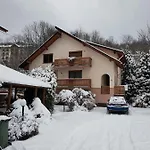 Wieczorek Goscinne Caloroczne Jacuzzi Ogrodowe