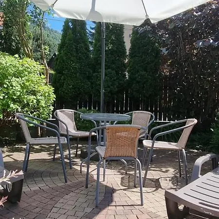 Homestay Wieczorek Goscinne Caloroczne Jacuzzi Ogrodowe
