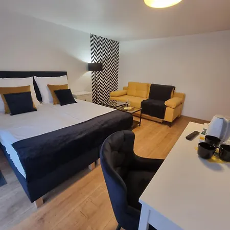 Séjour chez l'habitant Wieczorek Goscinne Caloroczne Jacuzzi Ogrodowe