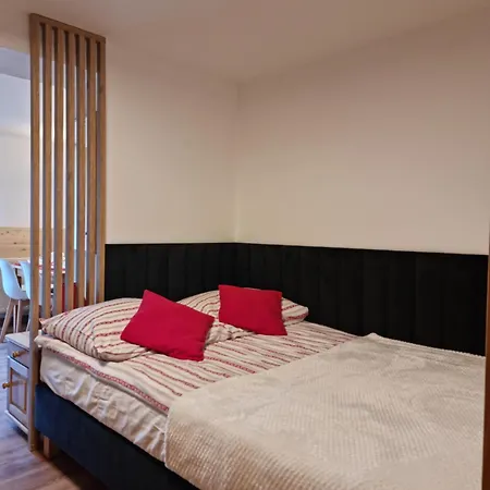 Wieczorek Goscinne Caloroczne Jacuzzi Ogrodowe Homestay szállás Szczyrk