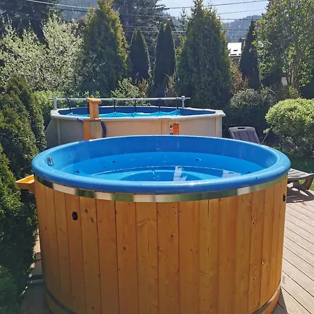 Wieczorek Goscinne Caloroczne Jacuzzi Ogrodowe Homestay szállás Szczyrk