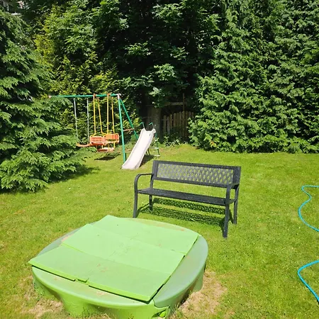 Wieczorek Goscinne Caloroczne Jacuzzi Ogrodowe *