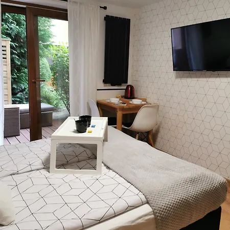 Wieczorek Goscinne Caloroczne Jacuzzi Ogrodowe שצ'צ'ירק