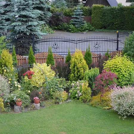 Wieczorek Goscinne Caloroczne Jacuzzi Ogrodowe