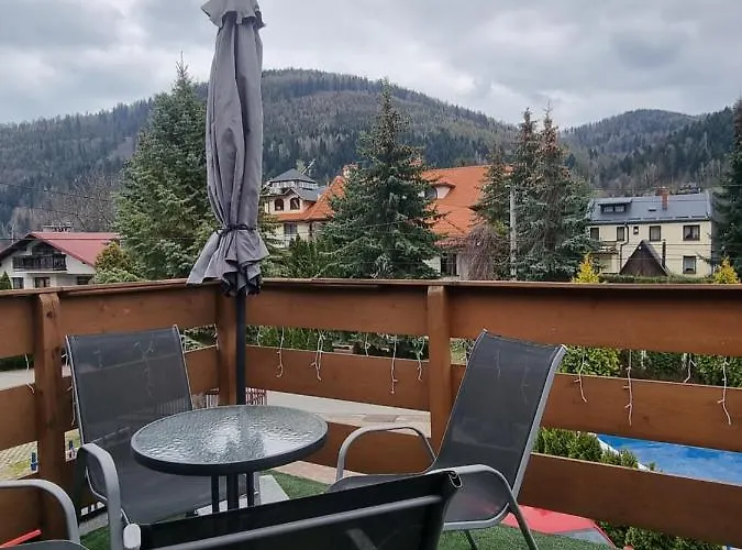 Wieczorek Goscinne Caloroczne Jacuzzi Ogrodowe * Szczyrk