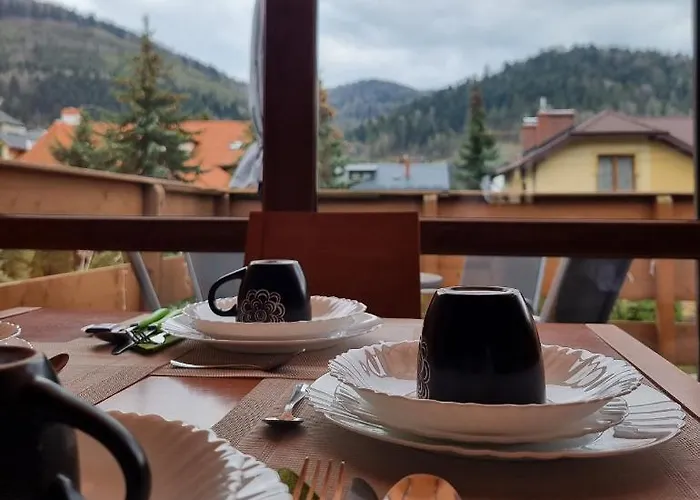 Wieczorek Goscinne Caloroczne Jacuzzi Ogrodowe Homestay szállás