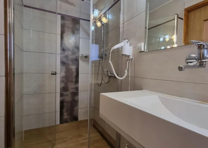 Wieczorek Goscinne Caloroczne Jacuzzi Ogrodowe Ubytování v soukromí *