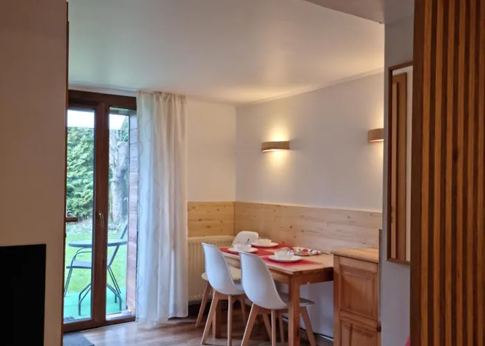 Wieczorek Goscinne Caloroczne Jacuzzi Ogrodowe *