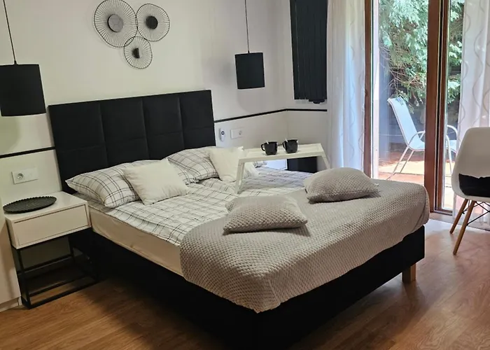 Wieczorek Goscinne Caloroczne Jacuzzi Ogrodowe * Szczyrk