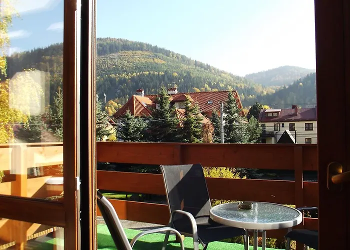 Ubytování v soukromí Wieczorek Goscinne Caloroczne Jacuzzi Ogrodowe *