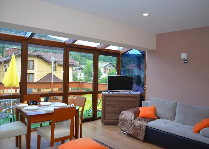 Wieczorek Goscinne Caloroczne Jacuzzi Ogrodowe